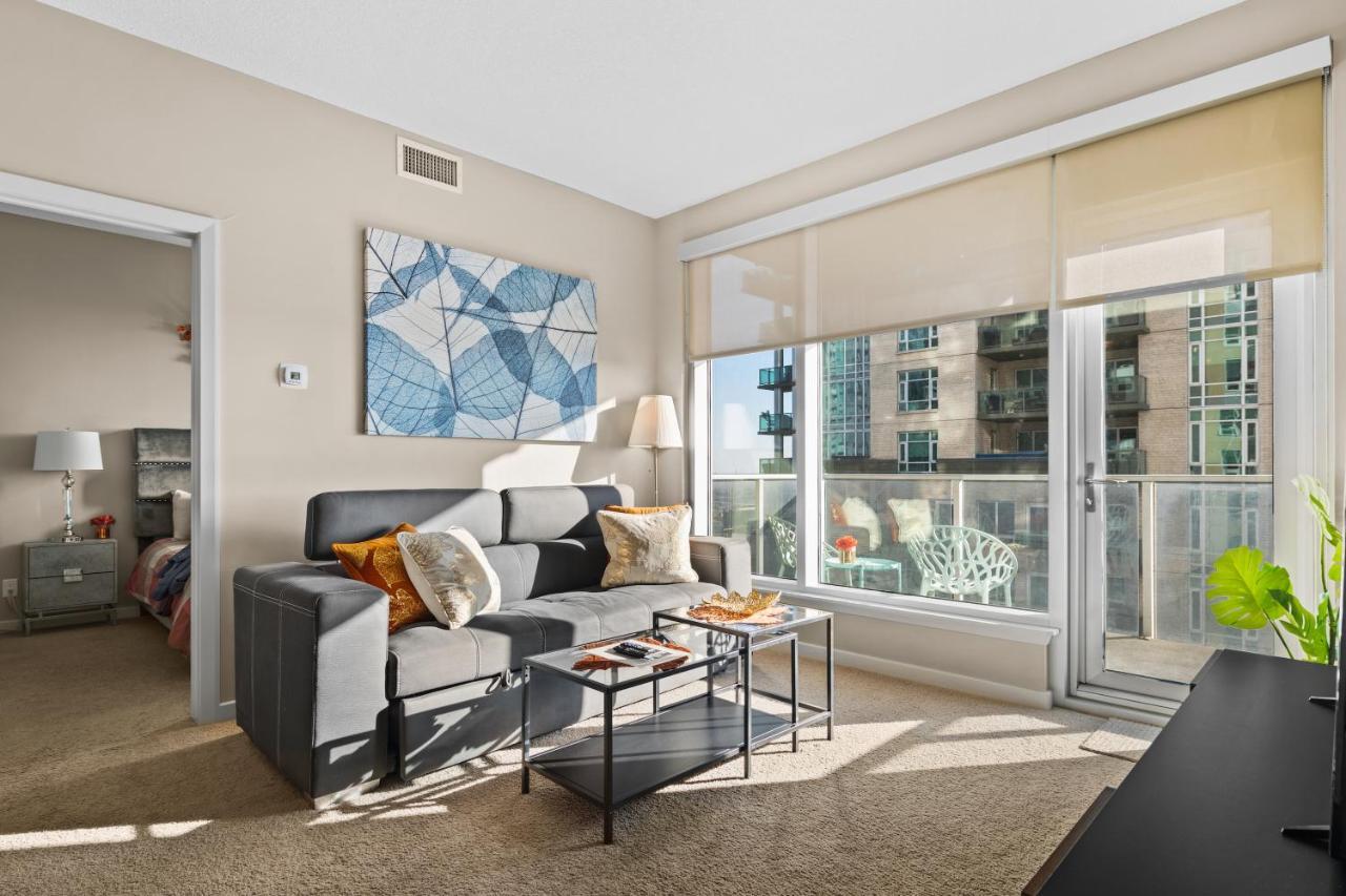Stylish Downtown Condos By Globalstay Κάλγκαρι Εξωτερικό φωτογραφία