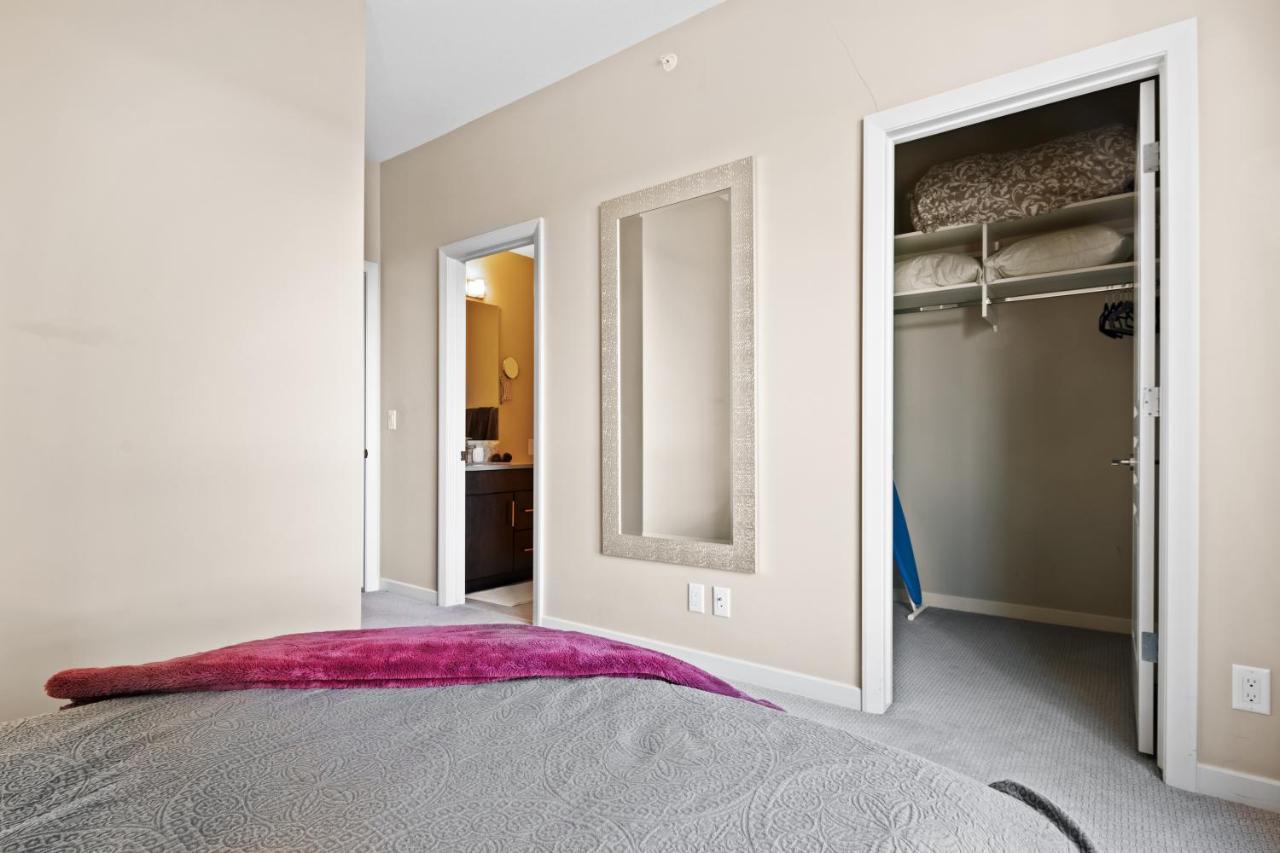 Stylish Downtown Condos By Globalstay Κάλγκαρι Εξωτερικό φωτογραφία