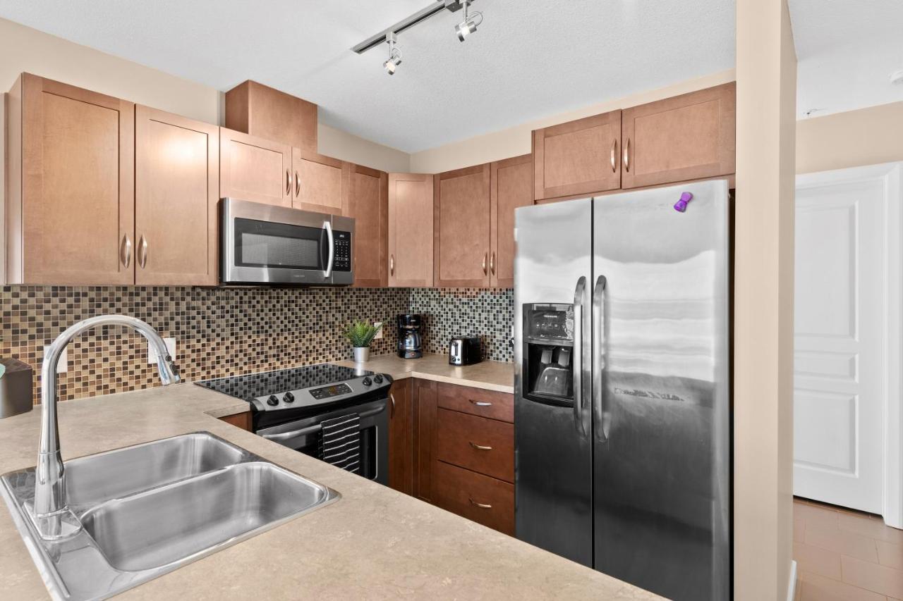 Stylish Downtown Condos By Globalstay Κάλγκαρι Εξωτερικό φωτογραφία