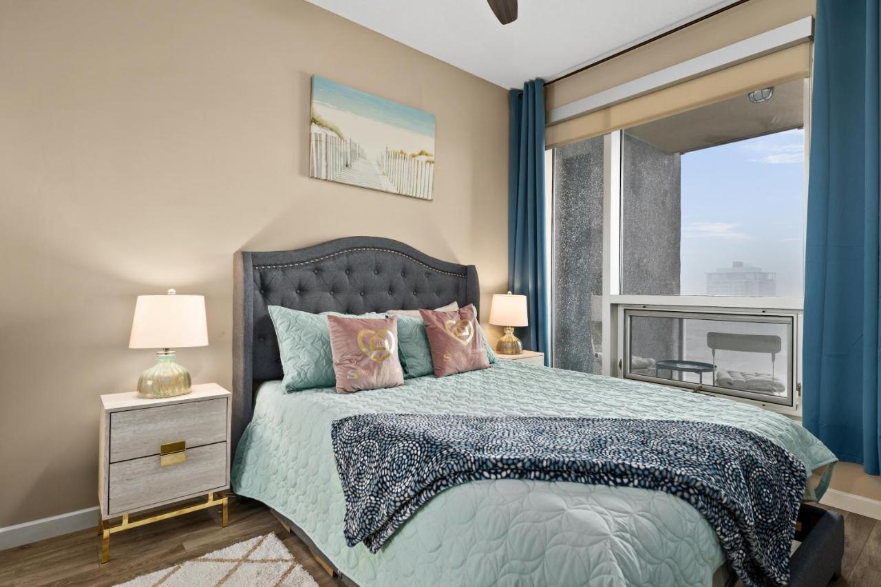 Stylish Downtown Condos By Globalstay Κάλγκαρι Εξωτερικό φωτογραφία